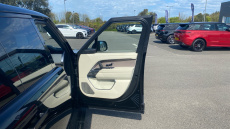 Land Rover Range Rover 4.4 P530 V8 First Edition 4dr Auto Petrol Estate